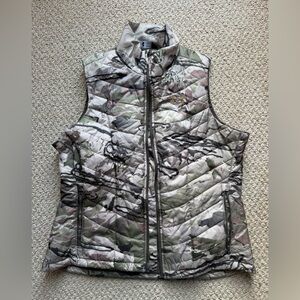 Under Armour Camo Quilted Vest